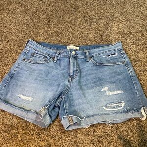 Gap denim distressed jean shorts size 29